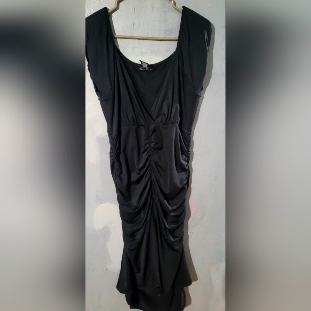 Very nice mini dress